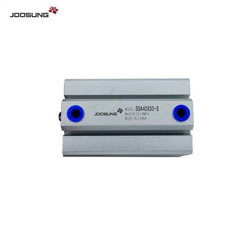 Dupult virkandi pneumatiskur sylindari